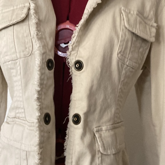 Live a Little Size small tan raw edging jacket 4 pockets 2 buttoned down front. - Picture 6 of 12